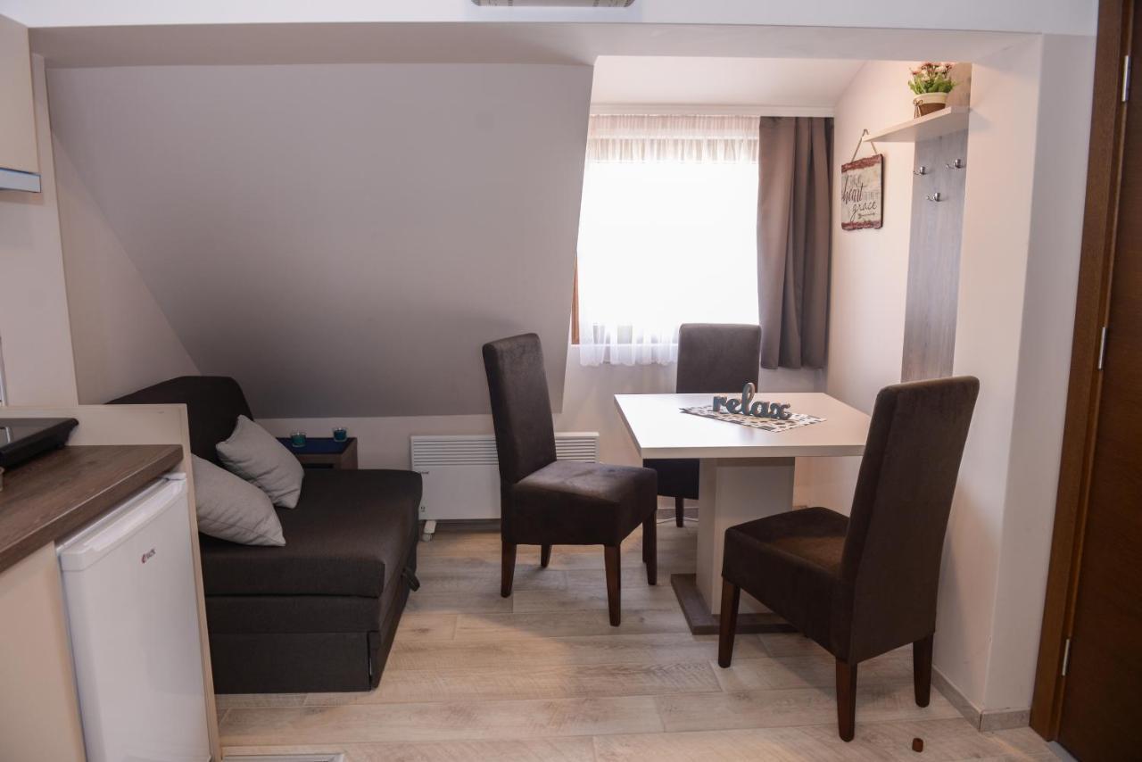 Apartman Milmari Idila Kopaonik Buitenkant foto